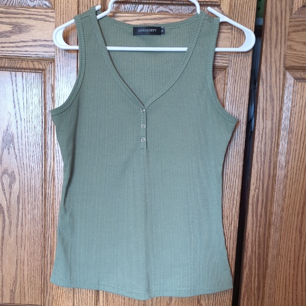 Stylish Green Ribbed Tank Top